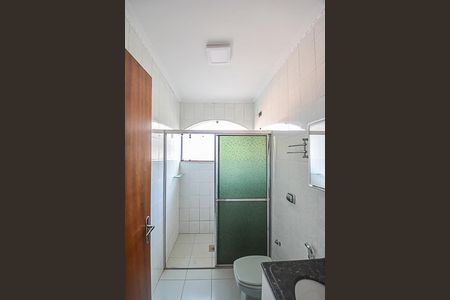 Casa à venda com 229m², 3 quartos e 3 vagasBanheiro