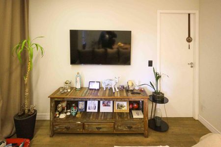 Apartamento à venda com 52m², 2 quartos e 1 vaga Apartamento à venda com 52m², 2 quartos e 1 vagaSala