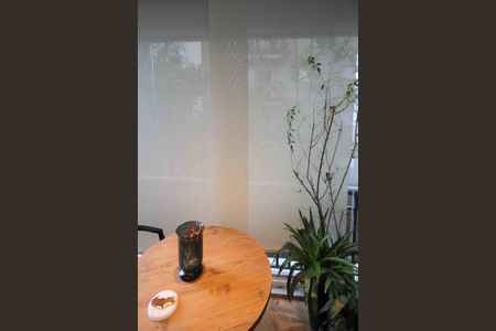 Apartamento à venda com 52m², 2 quartos e 1 vaga Apartamento à venda com 52m², 2 quartos e 1 vagaVaranda