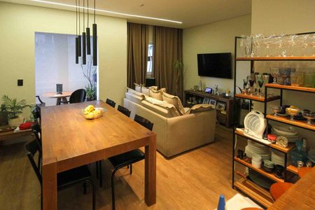 Apartamento à venda com 52m², 2 quartos e 1 vaga Apartamento à venda com 52m², 2 quartos e 1 vagaSala de Jantar