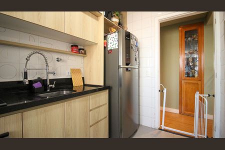 Apartamento à venda com 55m², 2 quartos e 1 vaga Apartamento à venda com 55m², 2 quartos e 1 vagaCozinha