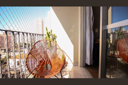 Apartamento à venda com 55m², 2 quartos e 1 vaga Apartamento à venda com 55m², 2 quartos e 1 vagavaranda