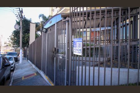 Apartamento à venda com 55m², 2 quartos e 1 vaga Apartamento à venda com 55m², 2 quartos e 1 vagaFachada