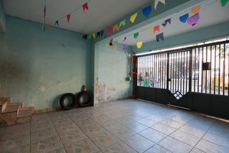 Casa para alugar com 280m², 5 quartos e 2 vagas Casa para alugar com 280m², 5 quartos e 2 vagasGaragem