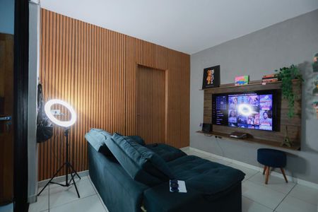 Casa para alugar com 280m², 5 quartos e 2 vagas Casa para alugar com 280m², 5 quartos e 2 vagasCasa 2 - Sala