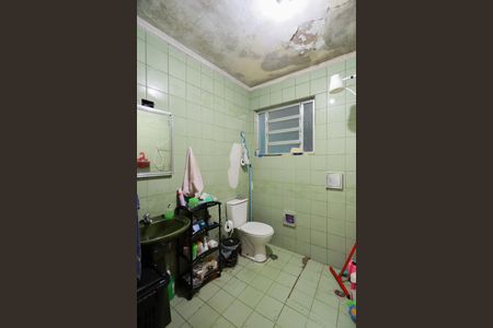 Casa para alugar com 280m², 5 quartos e 2 vagas Casa para alugar com 280m², 5 quartos e 2 vagasCasa 1 - Banheiro