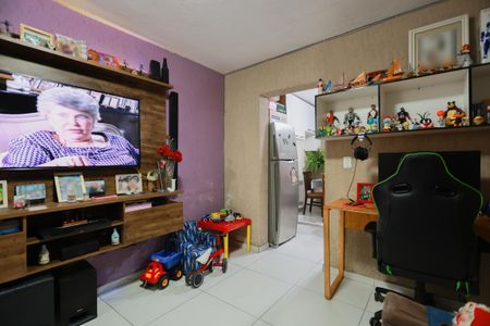 Casa para alugar com 280m², 5 quartos e 2 vagas Casa para alugar com 280m², 5 quartos e 2 vagasCasa 1 - Sala