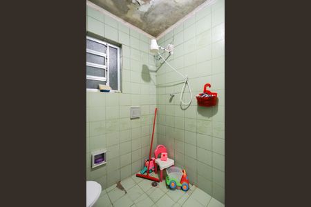 Casa para alugar com 280m², 5 quartos e 2 vagas Casa para alugar com 280m², 5 quartos e 2 vagasCasa 1 - Banheiro