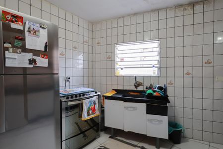 Casa para alugar com 280m², 5 quartos e 2 vagas Casa para alugar com 280m², 5 quartos e 2 vagasCasa 2 - Cozinha