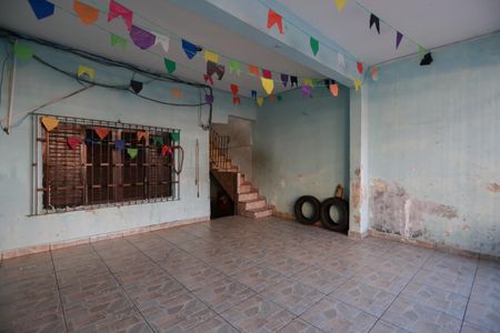 Casa para alugar com 280m², 5 quartos e 2 vagas Casa para alugar com 280m², 5 quartos e 2 vagasGaragem