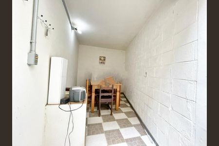 Casa à venda com 180m², 4 quartos e 4 vagas Casa à venda com 180m², 4 quartos e 4 vagasFoto 29