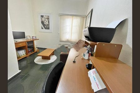 Casa à venda com 180m², 4 quartos e 4 vagas Casa à venda com 180m², 4 quartos e 4 vagasFoto 23