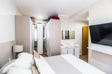 Apartamento à venda com 136m², 3 quartos e 2 vagas Apartamento à venda com 136m², 3 quartos e 2 vagasSuíte 1