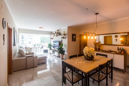 Sala de apartamento à venda com 3 quartos, 136m² em Centro Empresarial Tamboré, Santana de Parnaíba