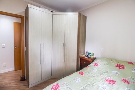 Apartamento à venda com 136m², 3 quartos e 2 vagas Apartamento à venda com 136m², 3 quartos e 2 vagasSuíte 2