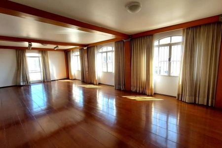 Apartamento à venda com 249m², 4 quartos e 3 vagas