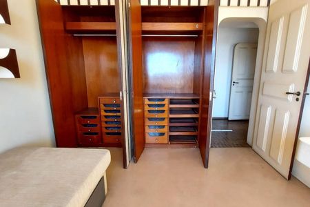 Apartamento à venda com 249m², 4 quartos e 3 vagas