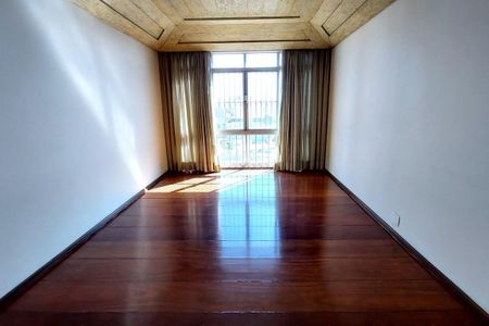Apartamento à venda com 249m², 4 quartos e 3 vagas