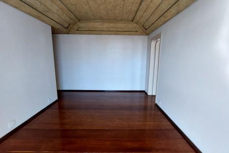 Apartamento à venda com 249m², 4 quartos e 3 vagas