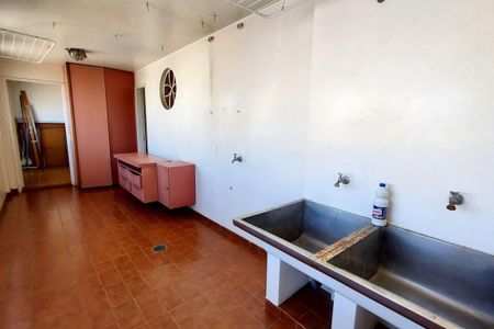 Apartamento à venda com 249m², 4 quartos e 3 vagas
