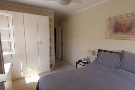 Casa à venda com 302m², 4 quartos e 6 vagas