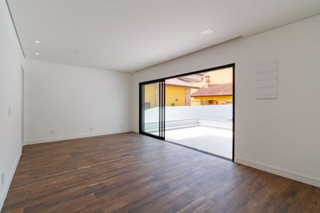 Casa à venda com 364m², 3 quartos e 4 vagas