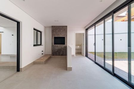 Casa à venda com 364m², 3 quartos e 4 vagas