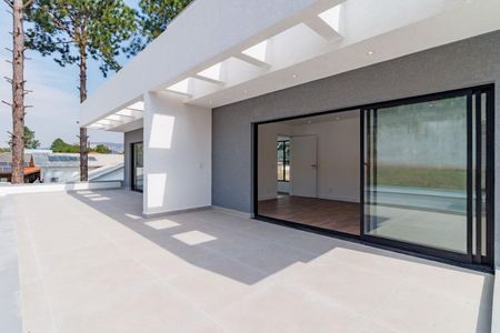 Casa à venda com 364m², 3 quartos e 4 vagas