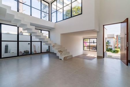 Casa à venda com 364m², 3 quartos e 4 vagas