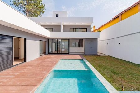 Casa à venda com 364m², 3 quartos e 4 vagas