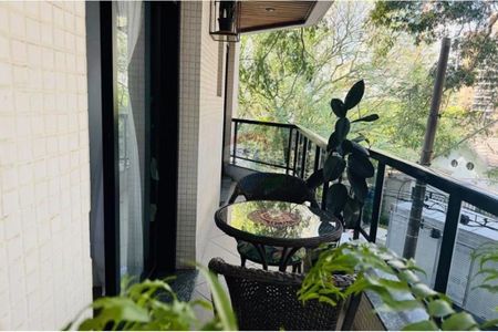 Apartamento à venda com 185m², 5 quartos e 3 vagas