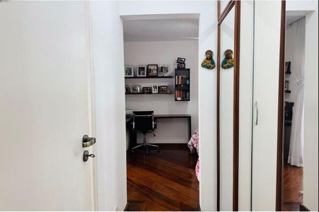 Apartamento à venda com 185m², 5 quartos e 3 vagas