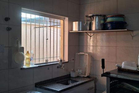 Casa à venda com 147m², 3 quartos e 2 vagas