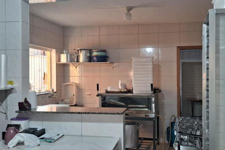 Casa à venda com 147m², 3 quartos e 2 vagas