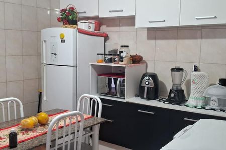 Casa à venda com 147m², 3 quartos e 2 vagas