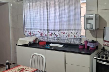 Casa à venda com 147m², 3 quartos e 2 vagas