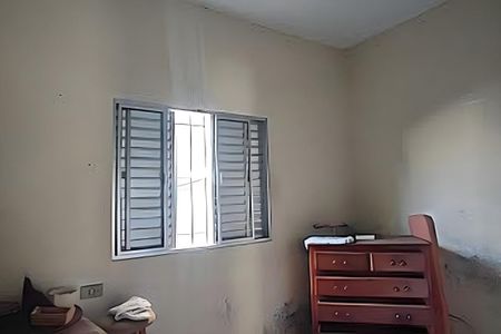 Casa à venda com 74m², 3 quartos e 1 vaga