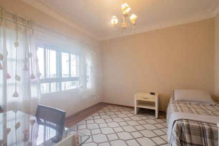Apartamento à venda com 369m², 4 quartos e 5 vagas