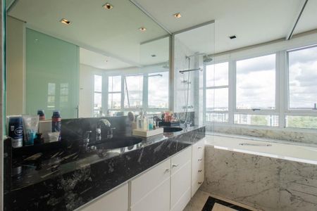 Apartamento à venda com 369m², 4 quartos e 5 vagas
