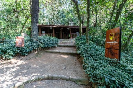 Apartamento à venda com 369m², 4 quartos e 5 vagas