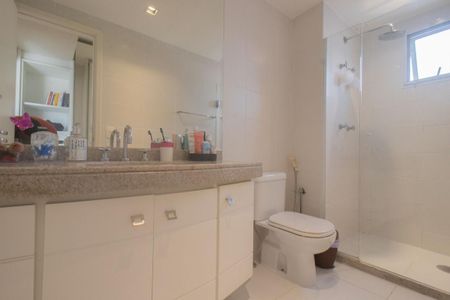 Apartamento à venda com 369m², 4 quartos e 5 vagas