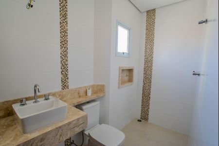 Apartamento à venda com 174m², 3 quartos e 2 vagas Apartamento à venda com 174m², 3 quartos e 2 vagasBanheiro da Suíte