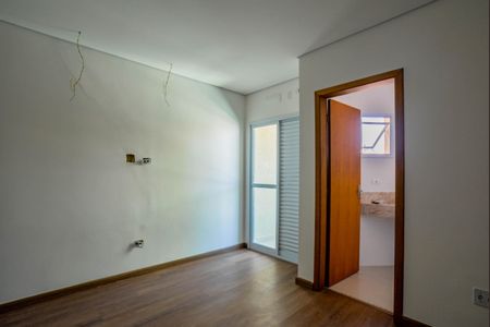 Apartamento à venda com 174m², 3 quartos e 2 vagas Apartamento à venda com 174m², 3 quartos e 2 vagasSuíte