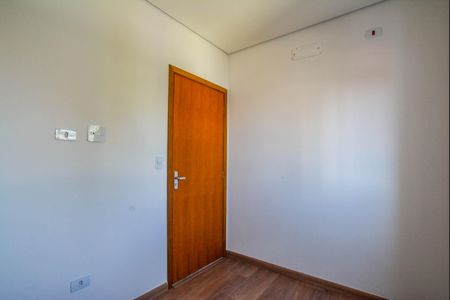 Apartamento à venda com 174m², 3 quartos e 2 vagas Apartamento à venda com 174m², 3 quartos e 2 vagasQuarto 1