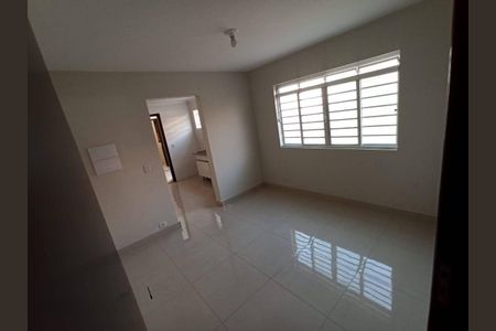 Casa à venda com 156m², 3 quartos e 2 vagas