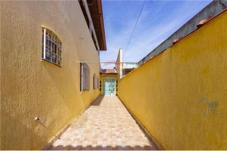 Casa à venda com 280m², 3 quartos e 6 vagas