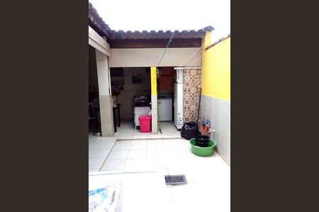 Casa à venda com 150m², 3 quartos e 2 vagas