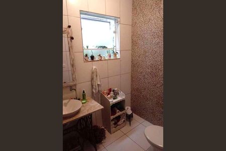 Casa à venda com 150m², 3 quartos e 2 vagas