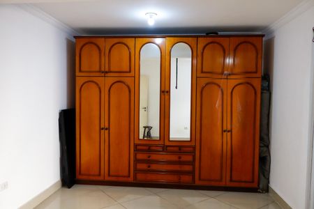 Casa à venda com 250m², 3 quartos e 3 vagas Casa à venda com 250m², 3 quartos e 3 vagasSuíte 1