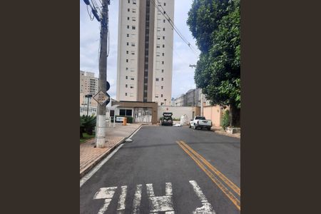 Apartamento à venda com 80m², 3 quartos e 2 vagas Apartamento à venda com 80m², 3 quartos e 2 vagasFachada do Prédio